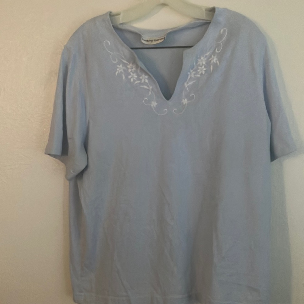 FINAL MARKDOWN Cathy Daniels summer top xl